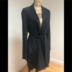 Theory black silk jacket with tie